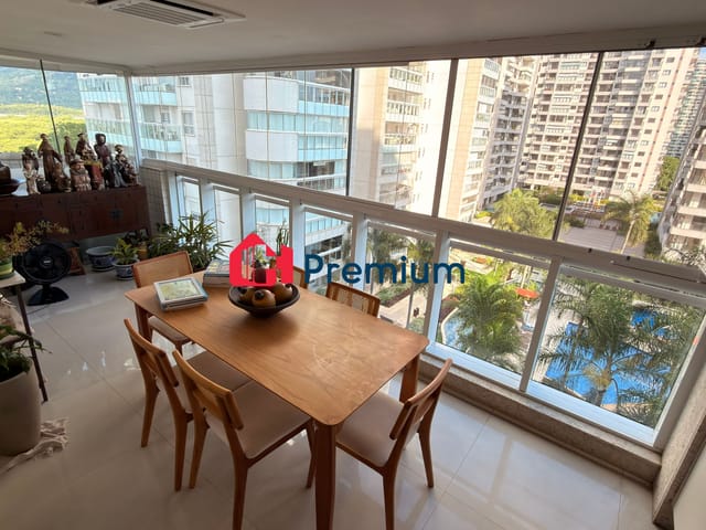 Apartamento 4 quartos e 4 banheiros, à venda, no bairro Barra da Tijuca em Rio de Janeiro