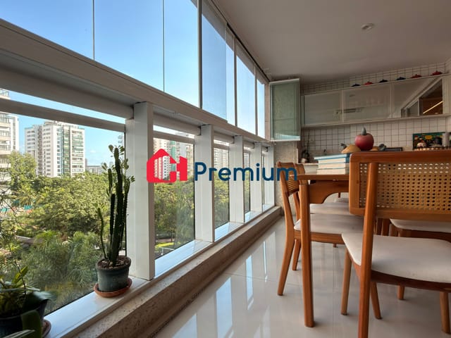 Apartamento 4 quartos e 4 banheiros, à venda, no bairro Barra da Tijuca em Rio de Janeiro