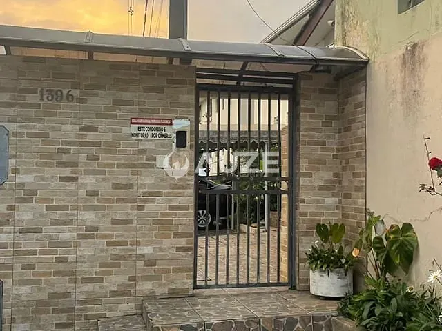 Apartamento 2 quartos e 1 banheiro, à venda, no bairro Boqueirão em Curitiba