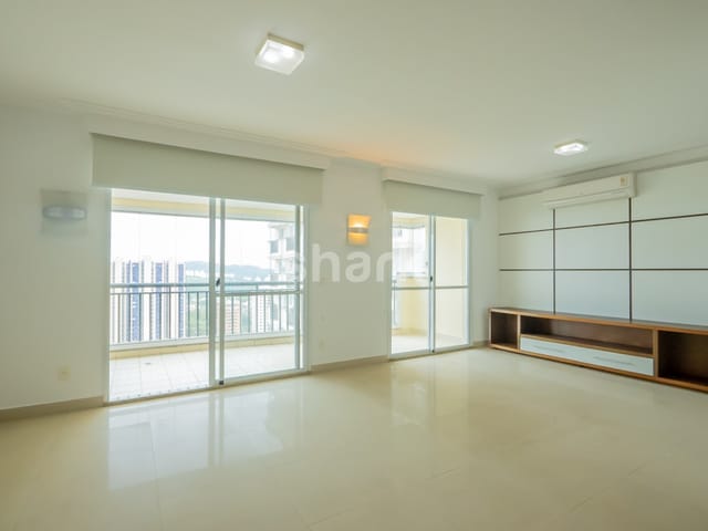 Apartamento 3 quartos e 4 banheiros, à venda ou para alugar, no bairro Alphaville Centro Industrial e Empresarial/Alphaville. em Barueri