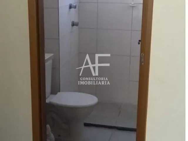 Apartamento 2 quartos e 1 banheiro, à venda, no bairro Residencial Frei Galvão em São José dos Campos