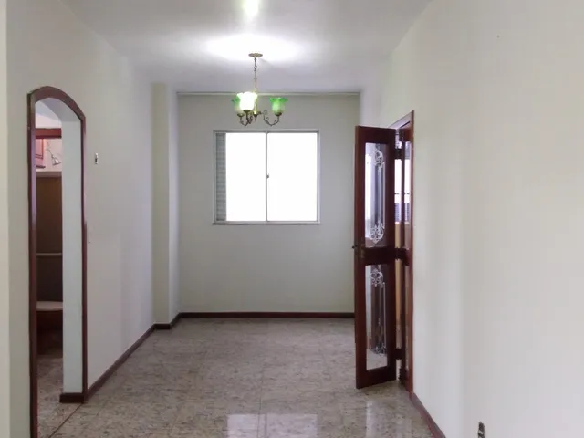 Apartamento 2 quartos e 2 banheiros, à venda, no bairro Batista Campos em Belém