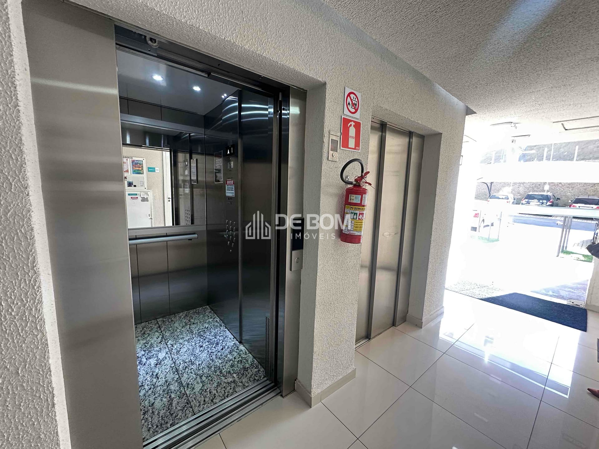 Apartamento à venda com 2 quartos, 55m² - Foto 5
