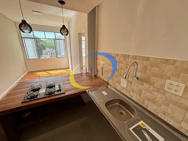 Apartamento 1 quarto e 2 banheiros, à venda, no bairro Botafogo em Rio de Janeiro
