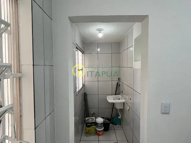 Apartamento 2 quartos e 1 banheiro, à venda, no bairro Parque Jamaica em Londrina