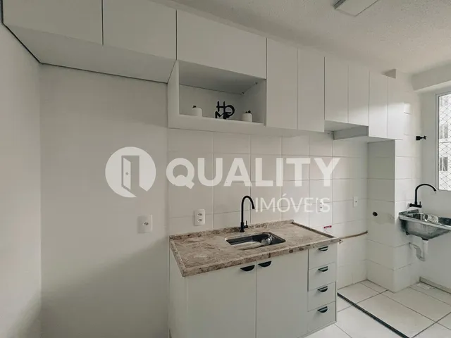 Apartamento 2 quartos e 2 banheiros, à venda, no bairro Cajazeiras em Fortaleza