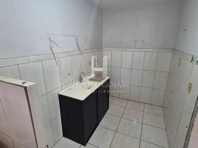 Apartamento 2 quartos e 1 banheiro, à venda, no bairro Residencial Buena Vista III em Goiânia
