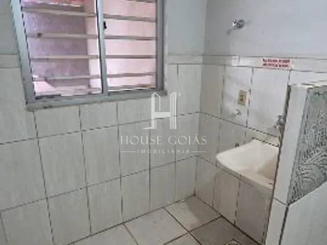 Apartamento 2 quartos e 1 banheiro, à venda, no bairro Residencial Buena Vista III em Goiânia