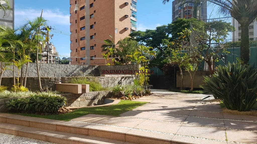 Apartamento à venda com 4 quartos, 328m² - Foto 25