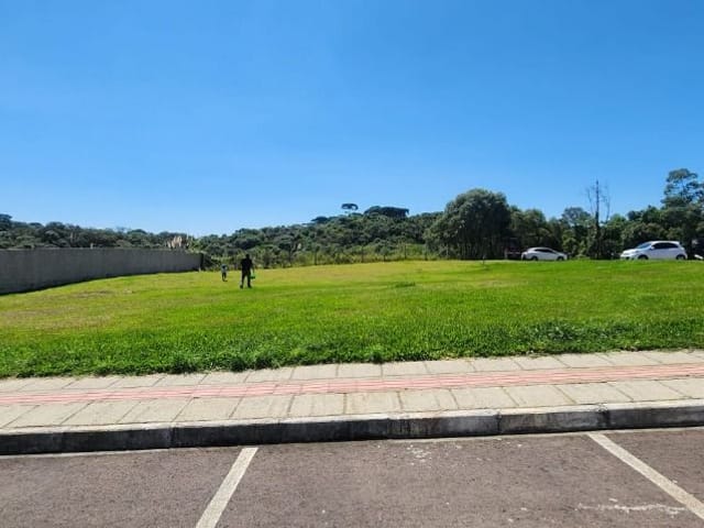 Apartamento 2 quartos e 1 banheiro, à venda, no bairro Bom Jesus em Campo Largo