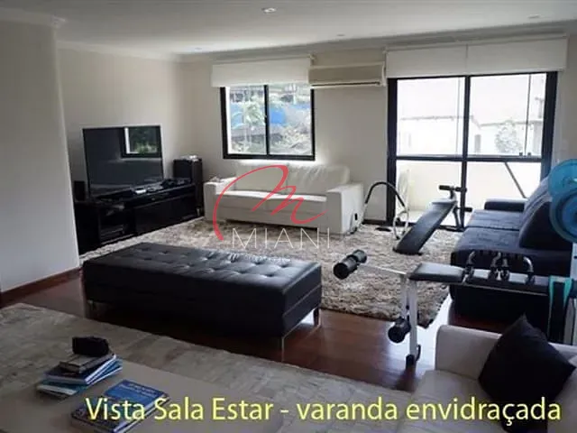 Apartamento com 270m² 4 quartos e 5 banheiros, à venda, no bairro Vila Andrade em São Paulo