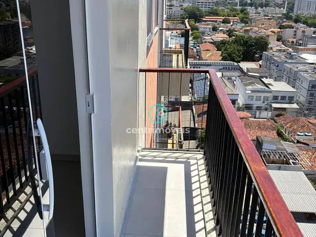 Apartamento com 114m² 3 quartos e 2 banheiros, para alugar, no bairro Riachuelo em Rio de Janeiro