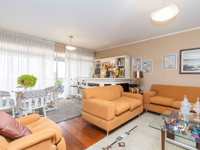 Apartamento 4 quartos e 6 banheiros, à venda, no bairro Bigorrilho em Curitiba