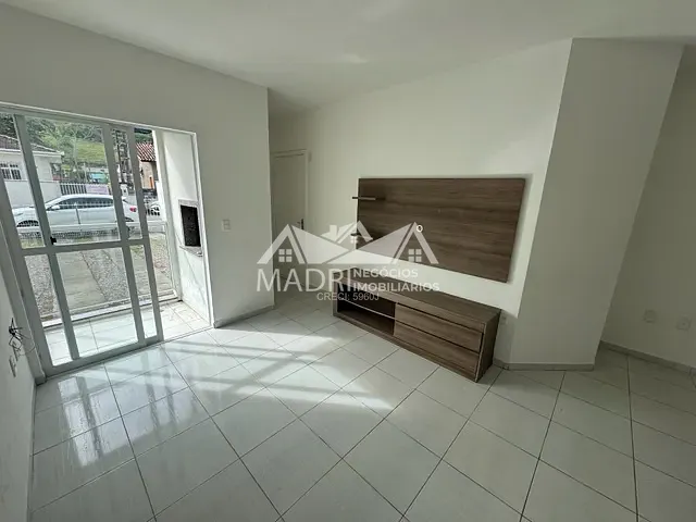 Apartamento com 60m² 2 quartos e 1 banheiro, à venda, no bairro São Sebastião em Palhoça