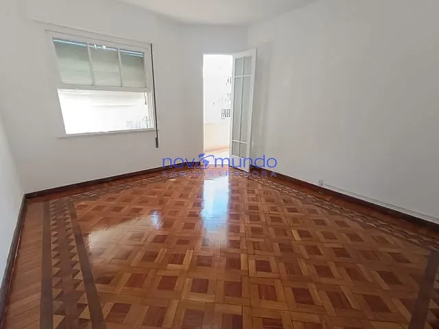 Apartamento com 109m² 3 quartos e 1 banheiro, para alugar, no bairro Centro em Rio de Janeiro