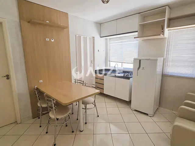 Apartamento com 42m² 1 quarto e 1 banheiro, à venda, no bairro Água Verde em Curitiba