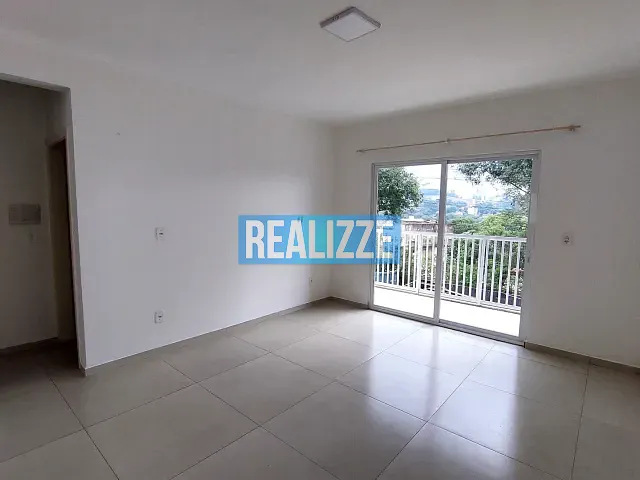 Apartamento 2 quartos e 1 banheiro, para alugar, no bairro Colina Verde em Marau