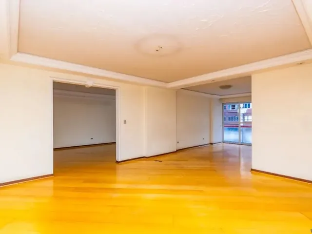 Apartamento 3 quartos e 5 banheiros, à venda, no bairro Água Verde em Curitiba