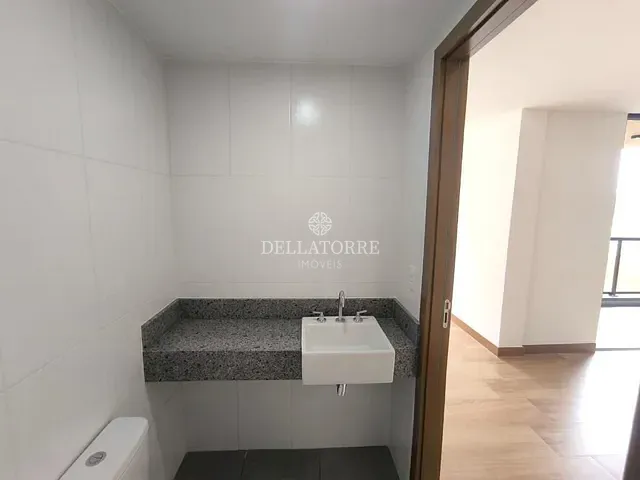 Apartamento 2 quartos e 2 banheiros, à venda, no bairro Alto em Teresópolis