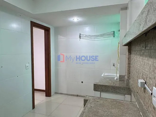 Apartamento 2 quartos e 2 banheiros, à venda ou para alugar, no bairro Jardim Atlântico em Ilhéus