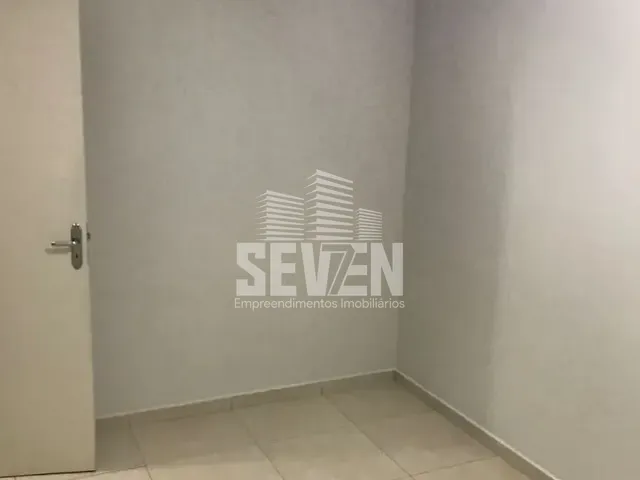 Apartamento com 69m² 3 quartos e 1 banheiro, à venda, no bairro Jardim Marambá em Bauru