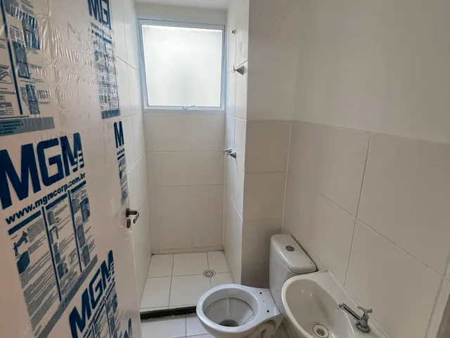 Apartamento 2 quartos e 1 banheiro, à venda, no bairro Guaratiba em Rio de Janeiro