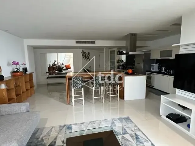 Apartamento com 111m² 2 quartos e 2 banheiros, para alugar, no bairro Barra da Tijuca em Rio de Janeiro