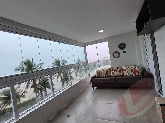Apartamento com 167m² 3 quartos e 1 banheiro, para alugar, no bairro Flórida em Praia Grande