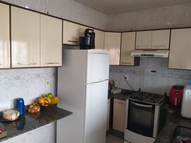 Apartamento com 107m² 3 quartos e 1 banheiro, à venda, no bairro Centro em Ponta Grossa