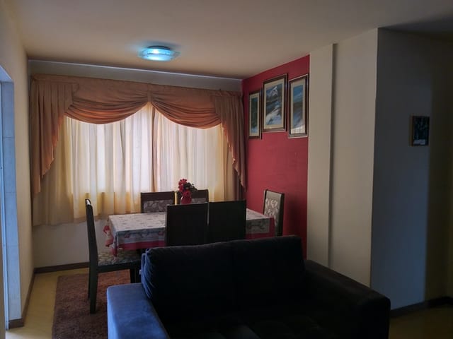 Apartamento com 107m² 3 quartos e 1 banheiro, à venda, no bairro Centro em Ponta Grossa