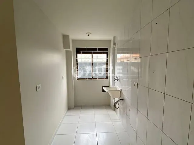 Apartamento 1 quarto e 1 banheiro, à venda, no bairro Portão em Curitiba