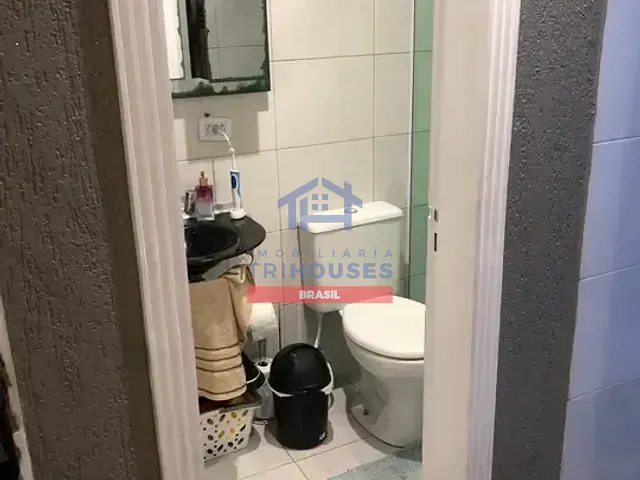 Apartamento 2 quartos e 1 banheiro, à venda, no bairro Lamenha Grande em Almirante Tamandaré