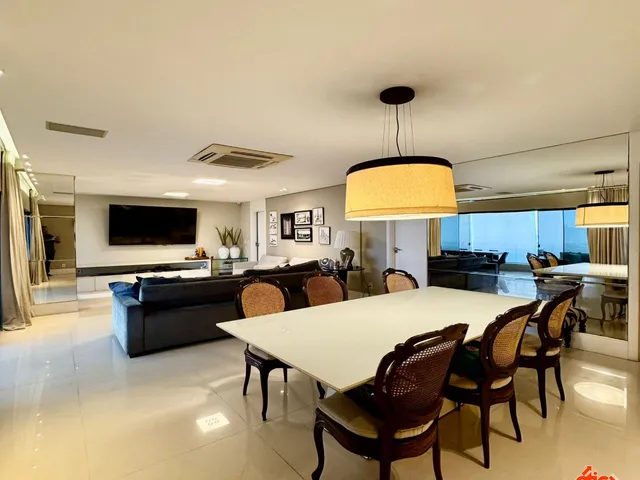 Apartamento 3 quartos e 4 banheiros, à venda, no bairro Umarizal em Belem