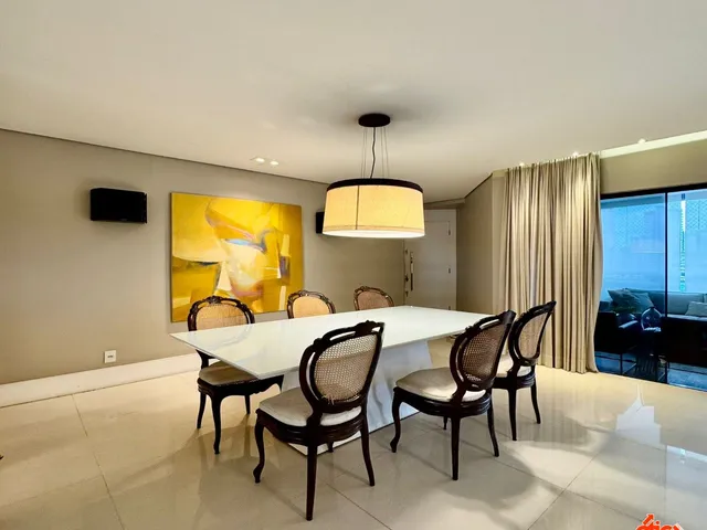 Apartamento 3 quartos e 4 banheiros, à venda, no bairro Umarizal em Belem