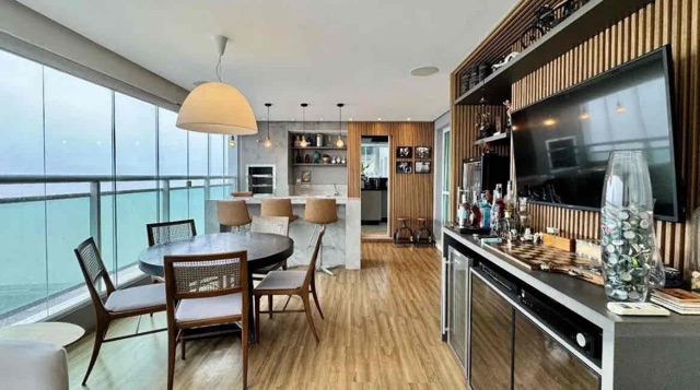 Foto do Apartamento - Ed. Mirage Bay 225m2 / andar alto com uma vista deslumbrante da baía e da cidade | Marlene Felippe Gestão Imobiliária