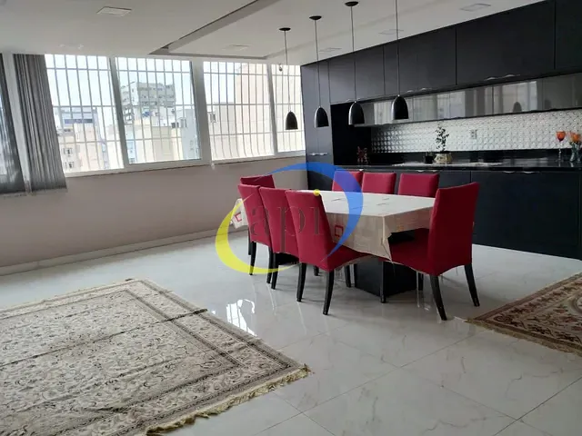 Apartamento com 182m² 4 quartos e 3 banheiros, à venda, no bairro Copacabana em Rio de Janeiro