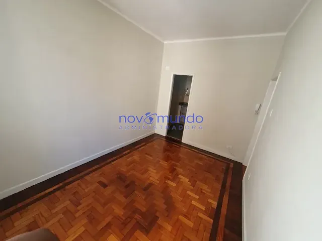 Apartamento com 32m² 1 quarto e 1 banheiro, para alugar, no bairro Centro em Rio de Janeiro
