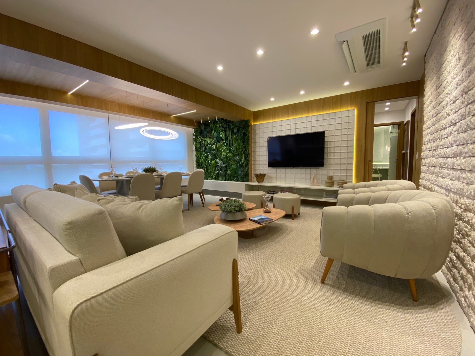 Apartamento à venda, Setor Bueno, Goiânia, GO