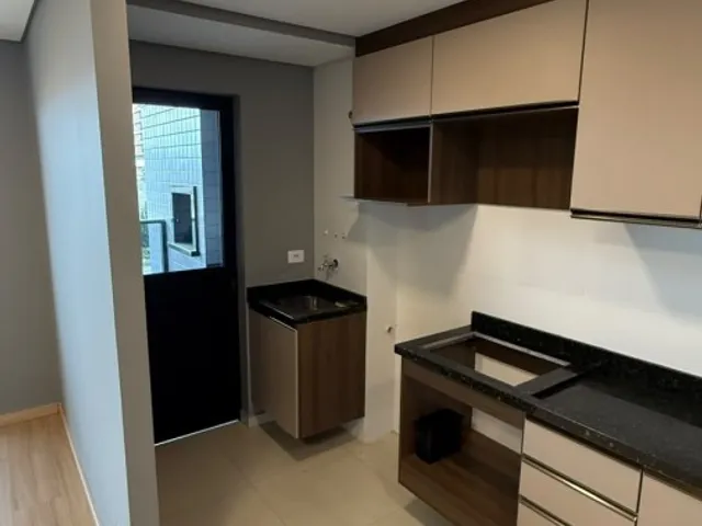 Apartamento 2 quartos e 1 banheiro, para alugar, no bairro São Pedro em São José dos Pinhais