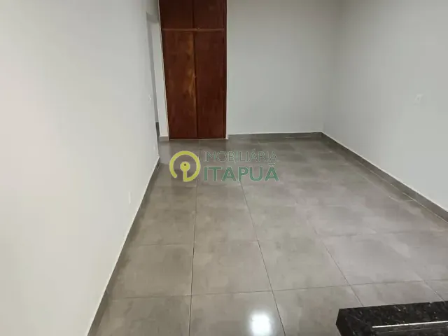 Apartamento 3 quartos e 2 banheiros, para alugar, no bairro Vila Nova em Londrina