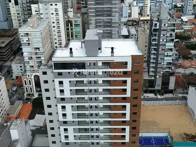 Apartamento 3 quartos e 1 banheiro, à venda, no bairro Meia Praia em Itapema