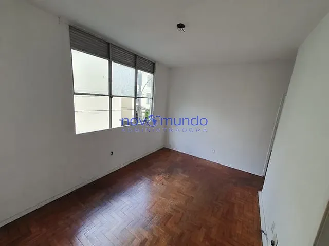 Apartamento com 49m² 2 quartos e 1 banheiro, para alugar, no bairro Vila Isabel em Rio de Janeiro
