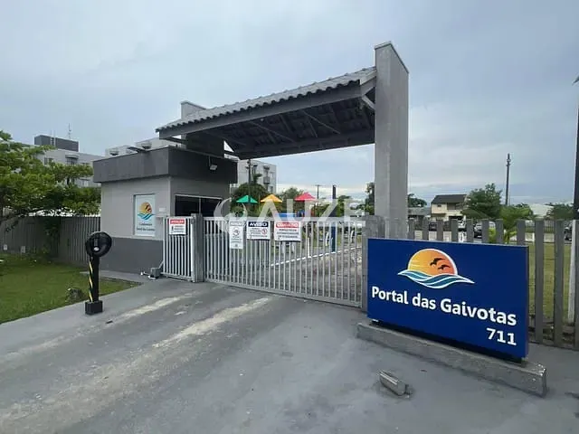 Kitnet 2 quartos e 1 banheiro, à venda, no bairro Balneario Gaivotas em Matinhos