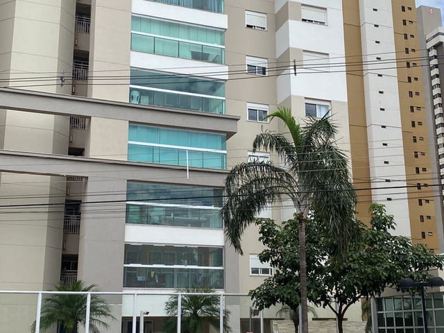 Apartamento com 142m² 4 quartos e 3 banheiros, à venda, no bairro Royal Park em Campo Grande
