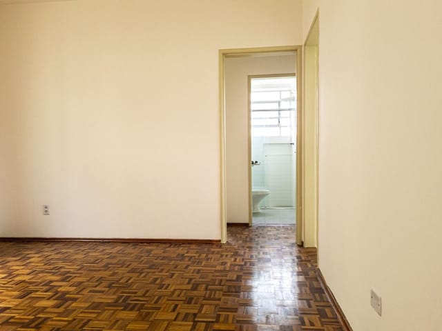 Apartamento com 103m² 2 quartos e 1 banheiro, à venda, no bairro Centro em Pelotas