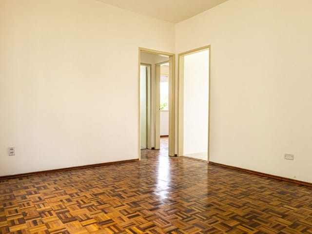 Apartamento com 103m² 2 quartos e 1 banheiro, à venda, no bairro Centro em Pelotas