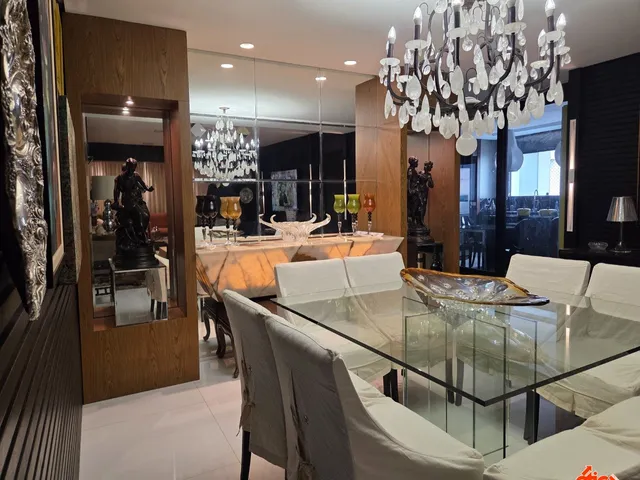 Apartamento 3 quartos e 5 banheiros, à venda, no bairro Umarizal em Belem