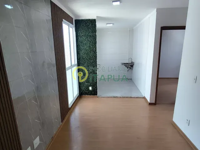 Apartamento 2 quartos e 1 banheiro, à venda, no bairro Cidade Industrial 2 em Londrina