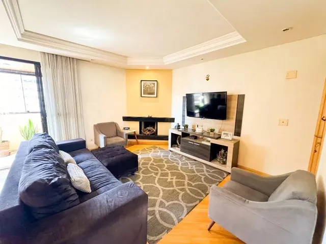Apartamento 4 quartos e 3 banheiros, à venda, no bairro Bigorrilho em Curitiba
