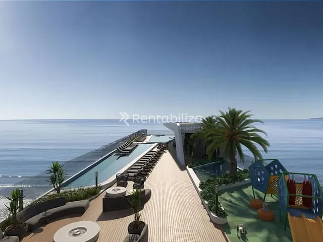 Apartamento com 165m² 3 quartos e 4 banheiros, à venda, no bairro Meia Praia em Itapema